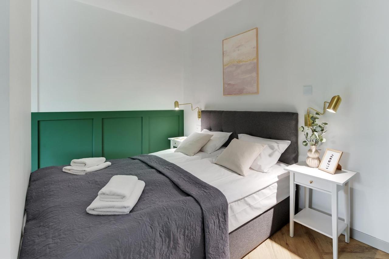 Flatbook - City Center Apartments Angielska Grobla 格但斯克 外观 照片